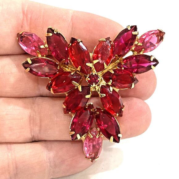 Vintage Rhinestone Brooch goldtone pink red prong set retro statement jewelry - Picture 3 of 8